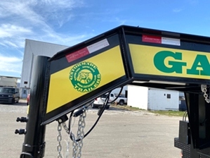 Gooseneck Trailer For Sale | Gator Elite Gooseneck Trailer With Free Bigfoot Jacks