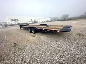 22+8 Aardvark Hydra Tail Trailer On Sale 