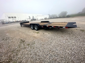 22+8 Aardvark Hydra Tail Trailer On Sale 