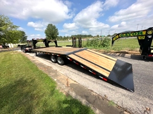  20+10 Hydraulic Dovetail16k Trailer For Sale 